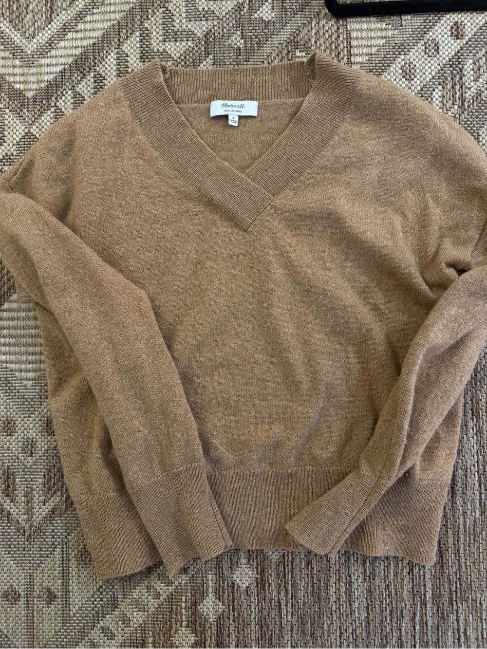 Madewell 100% Cashmere V-Neck Sweater in Camel Brown